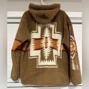 Pendleton men’s limited edition boa fleece hoodie - large